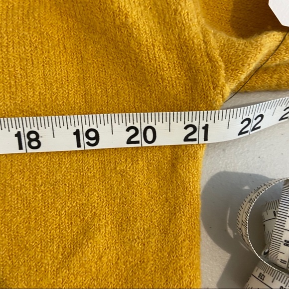 Melrose and Market Destroyed Detail V-Neck Sweater - Picture 7 of 8